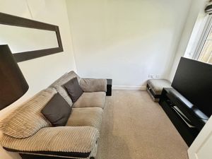Sitting room- click for photo gallery